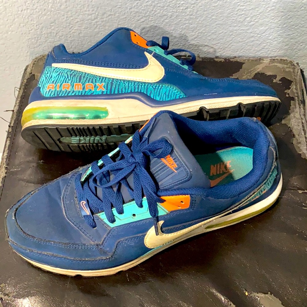 NIKE-AIR-MAX LTD ATHLETIC-SHOES-MEN-US-SIZE-11-5
